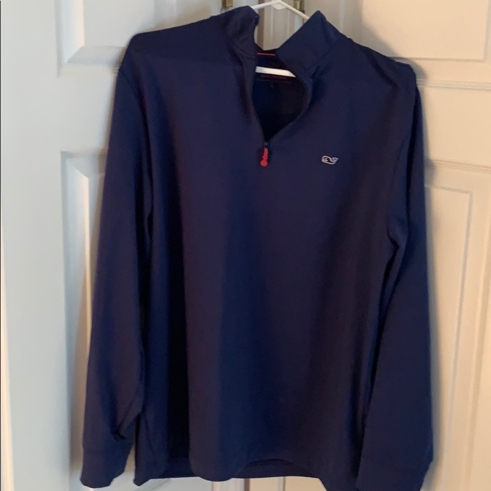 Vineyard Vines performance pullover